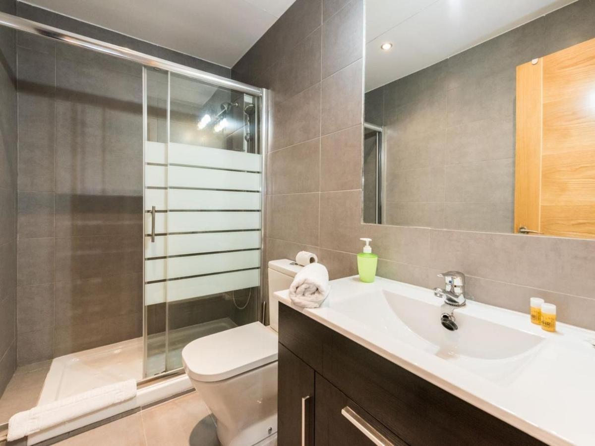 Appartamento El Hogar De Pizarro Madrid Esterno foto